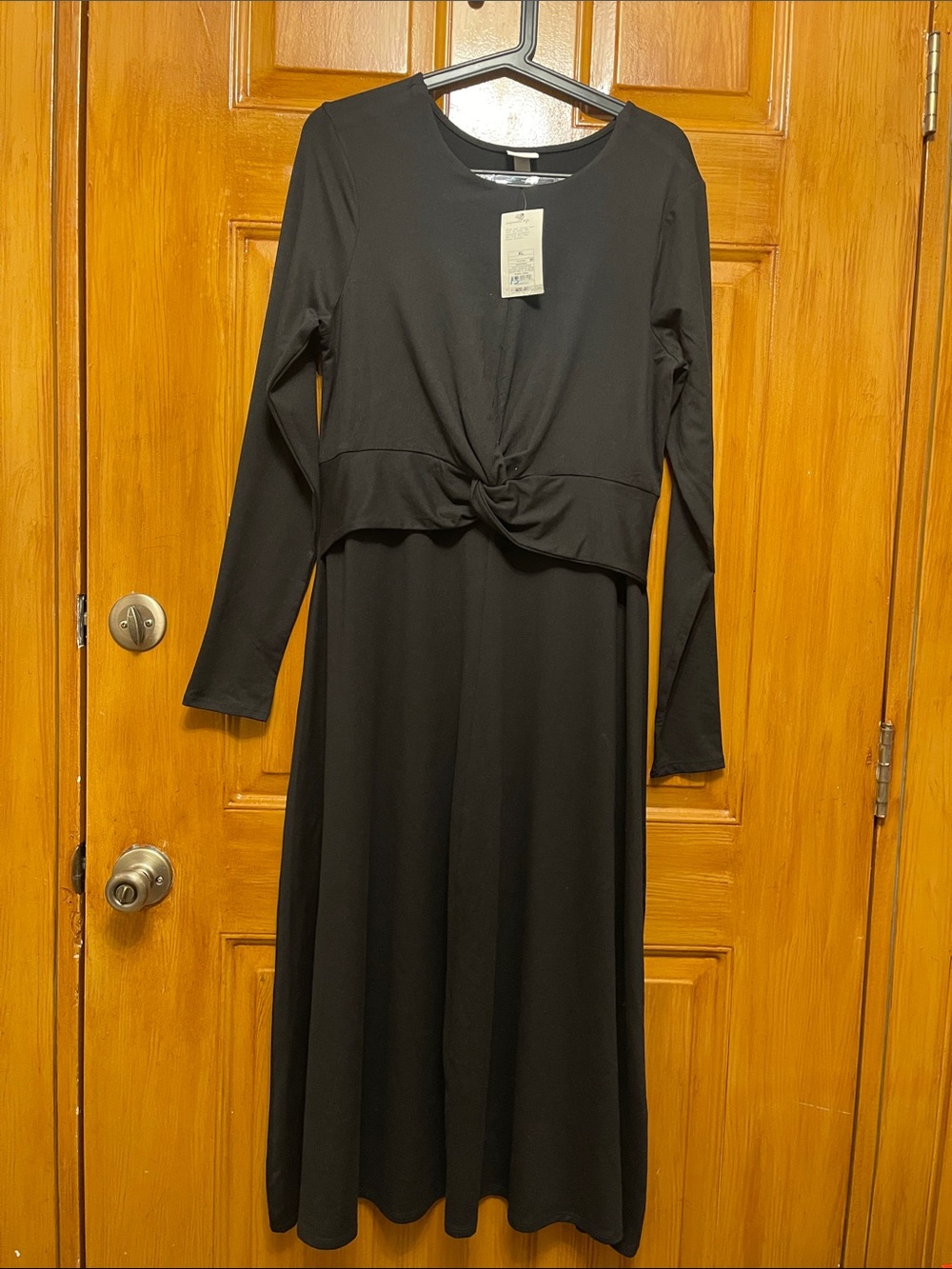 a new day Black Long Sleeve Twist-Front Midi Dress